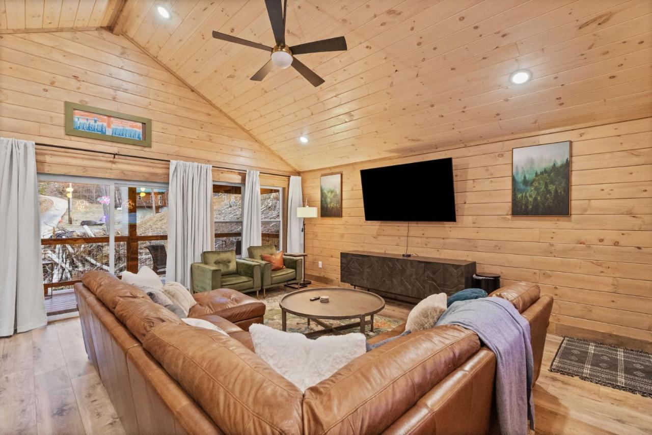 הוילה גטלינבורג Mins To Gburg Sleeps 8 Hot Tub Arcade Area Pool מראה חיצוני תמונה