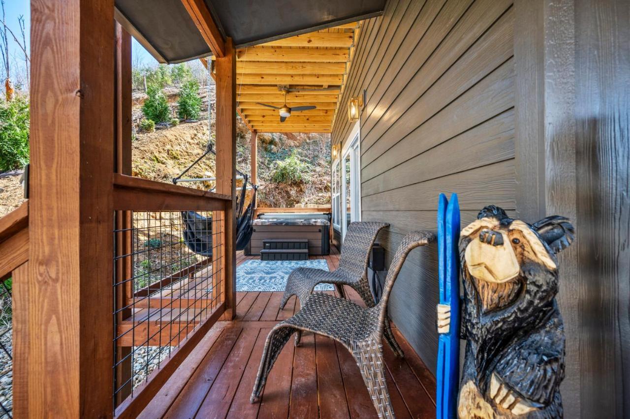 הוילה גטלינבורג Mins To Gburg Sleeps 8 Hot Tub Arcade Area Pool מראה חיצוני תמונה